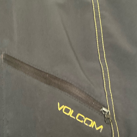Volcom Board Short - Picture 5 of 8